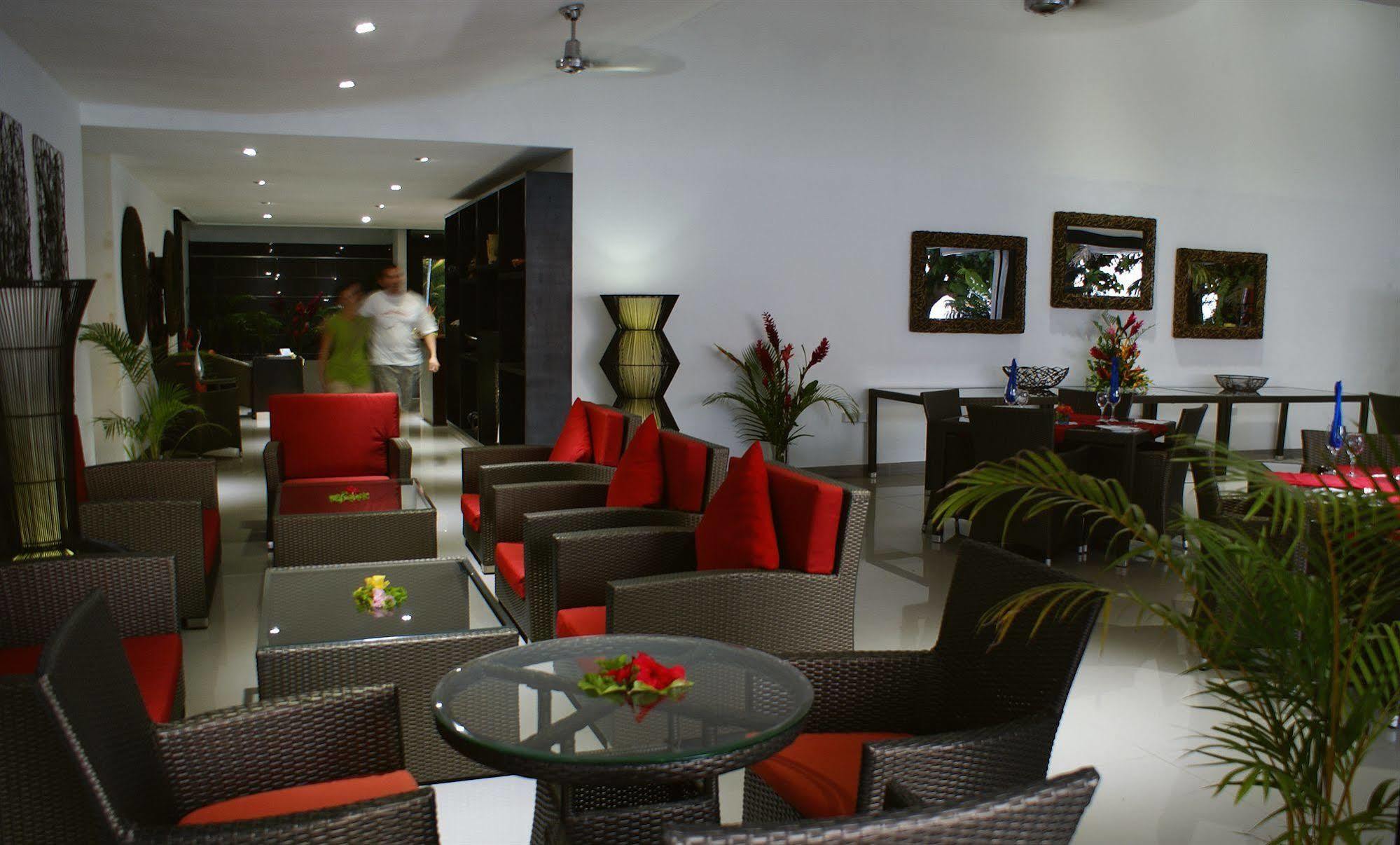 Garden Island Resort Waiyevo Εξωτερικό φωτογραφία